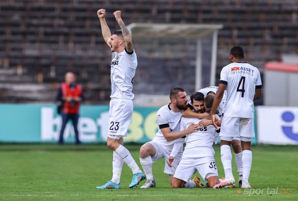 Ba153ac8 0252 4d4c 94fb 7b57e3090b48 1024x692