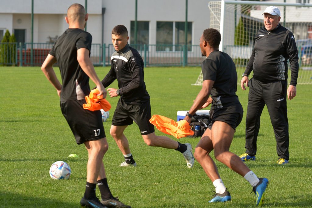 350919452 802647591489116 8304361745238453406 N 1024x683