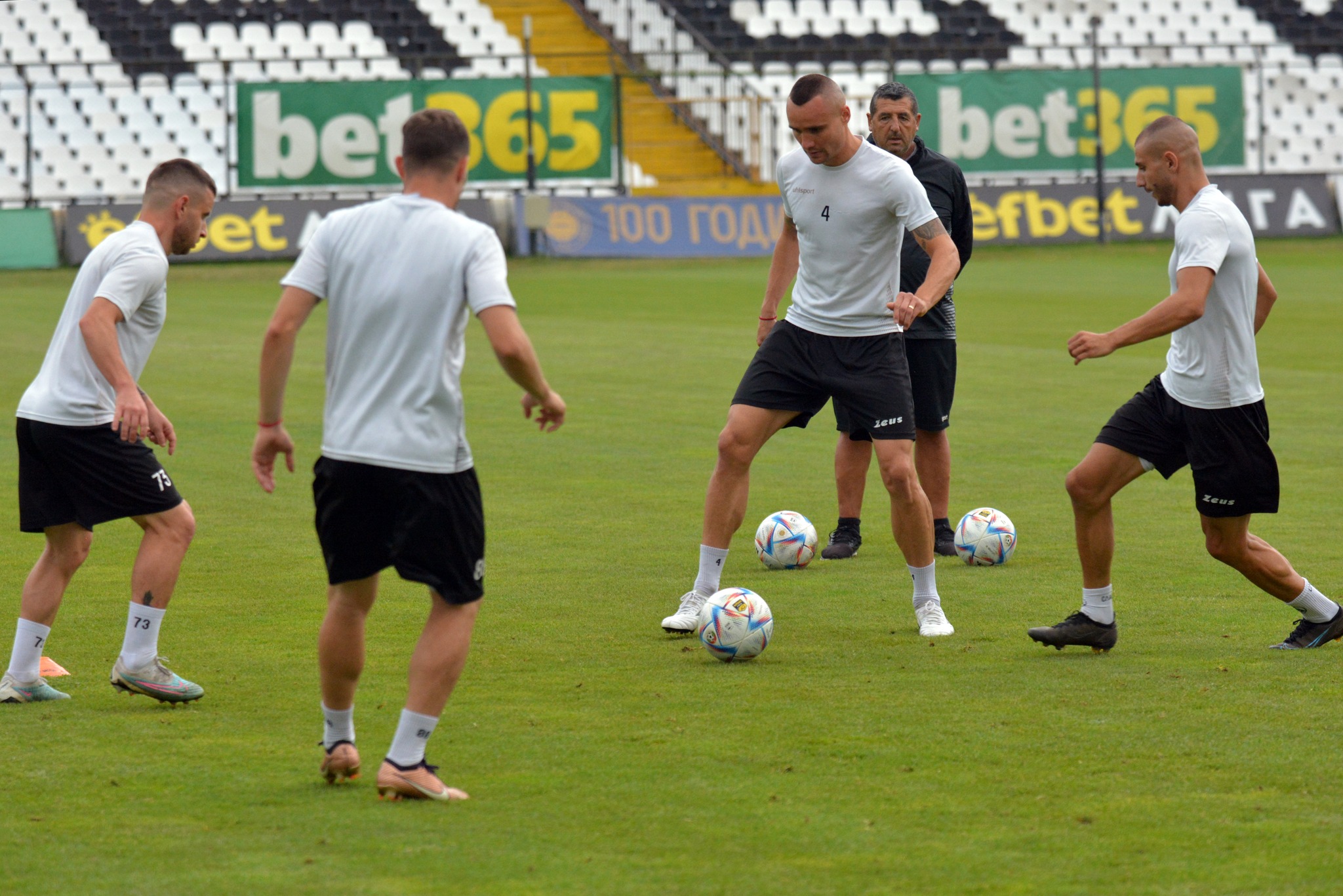 373558992 1035971020952074 3918299065516840484 N