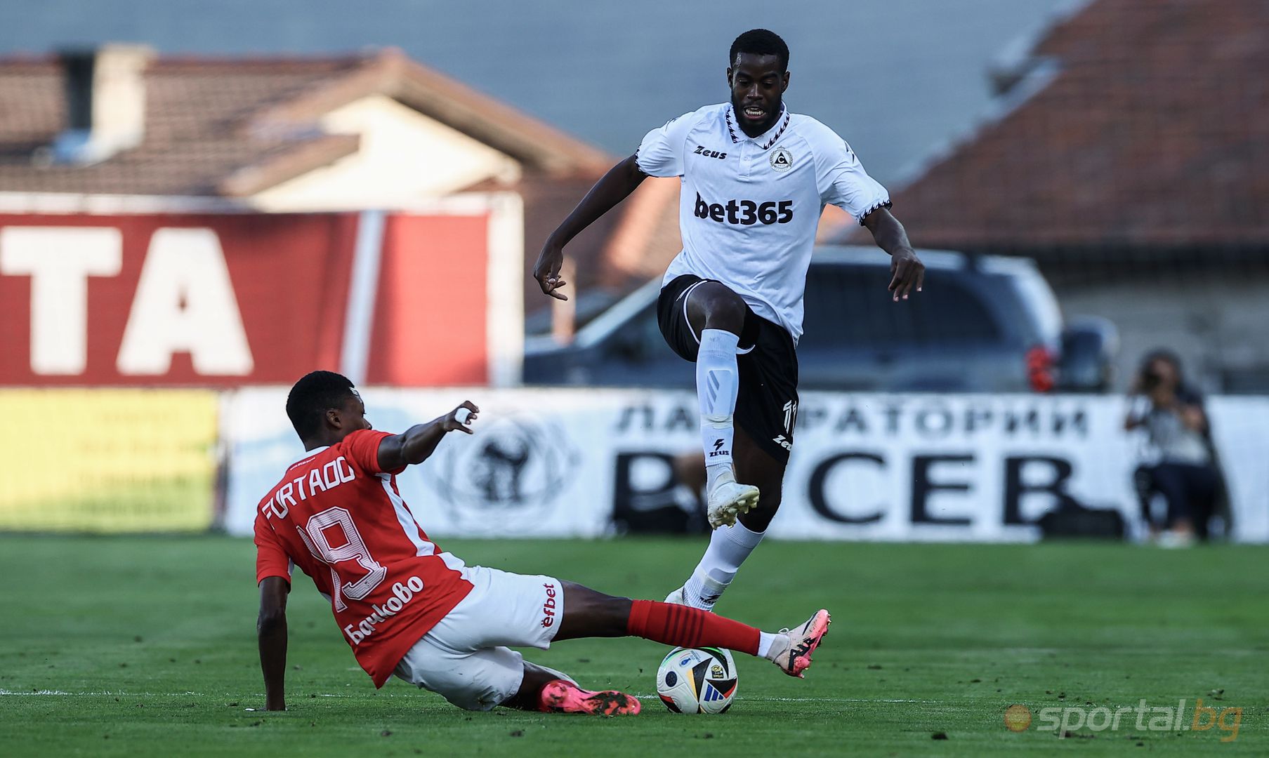 36effeda 41ed 4b13 A69a D78119fccba2