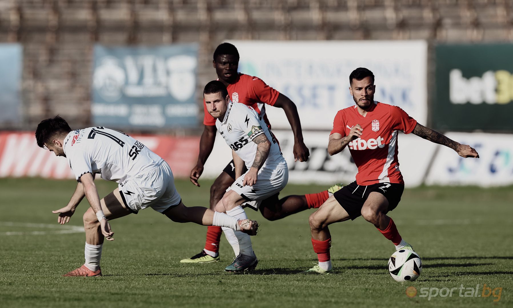 15762c10 8a86 4539 8cb3 Bdce38a1e520