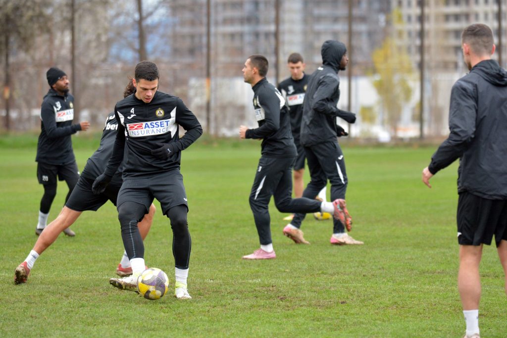 594854421 1670215057527664 3773907081681129813 N 1024x683